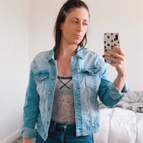 Cute Fade Blue Jean Jacket - Picture 3 of 7